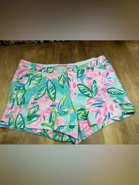 Lilly Pulitzer Callahan shorts size 14